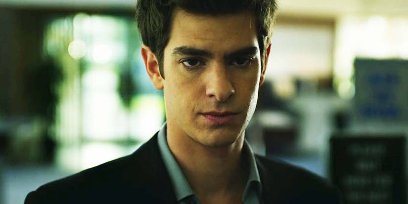 Andrew Garfield as Eduardo Saverin looking serious in The Social Network
