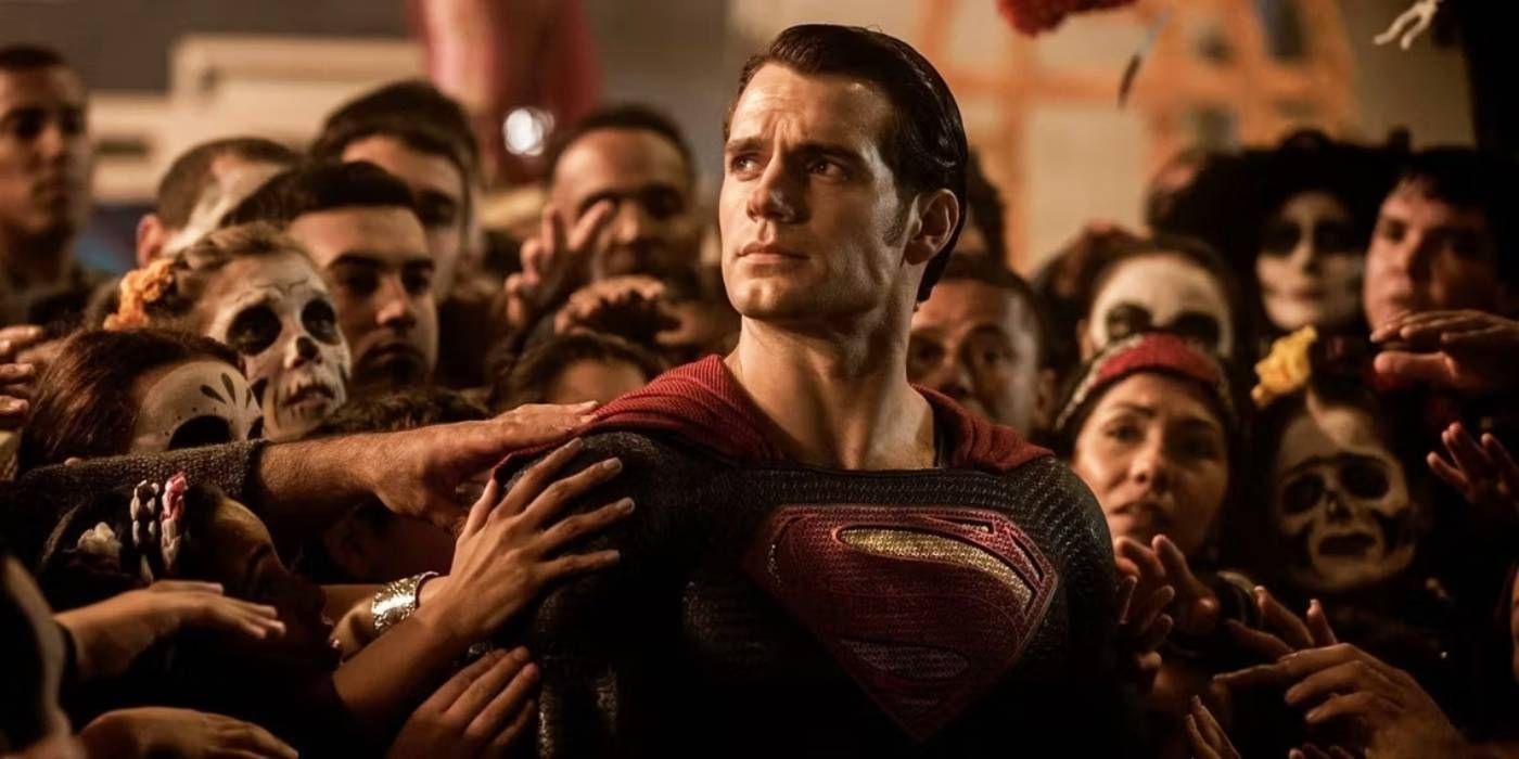 8 самых больших различий между костюмами Супермена Дэвида Коренсвета и Генри Кавилла