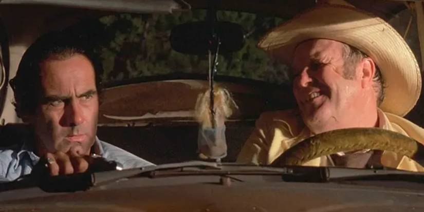 Dan Hedaya e M. Emmet Walsh em Coração Sangrento