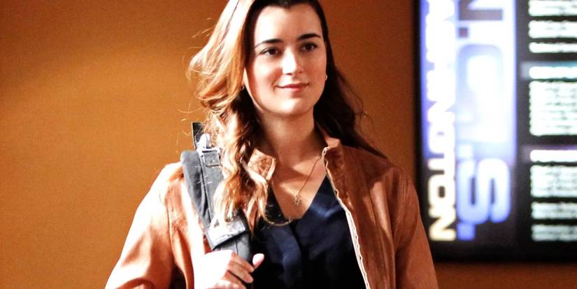 Cote De Pablo As Ziva David smiling On NCIS