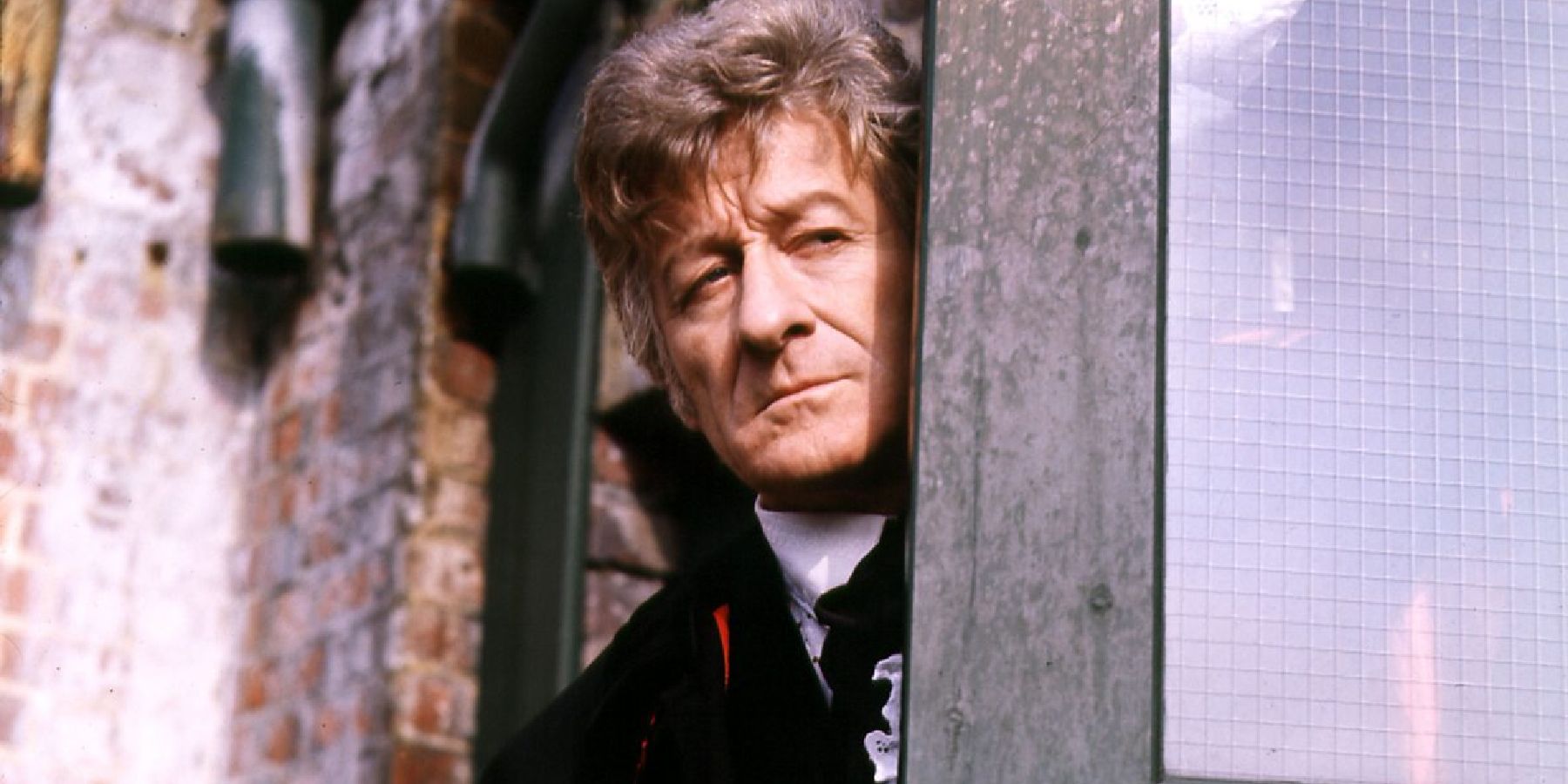 Why The Third Doctor's Hologram Looks Older In Doctor Who Season 14, Episode 6