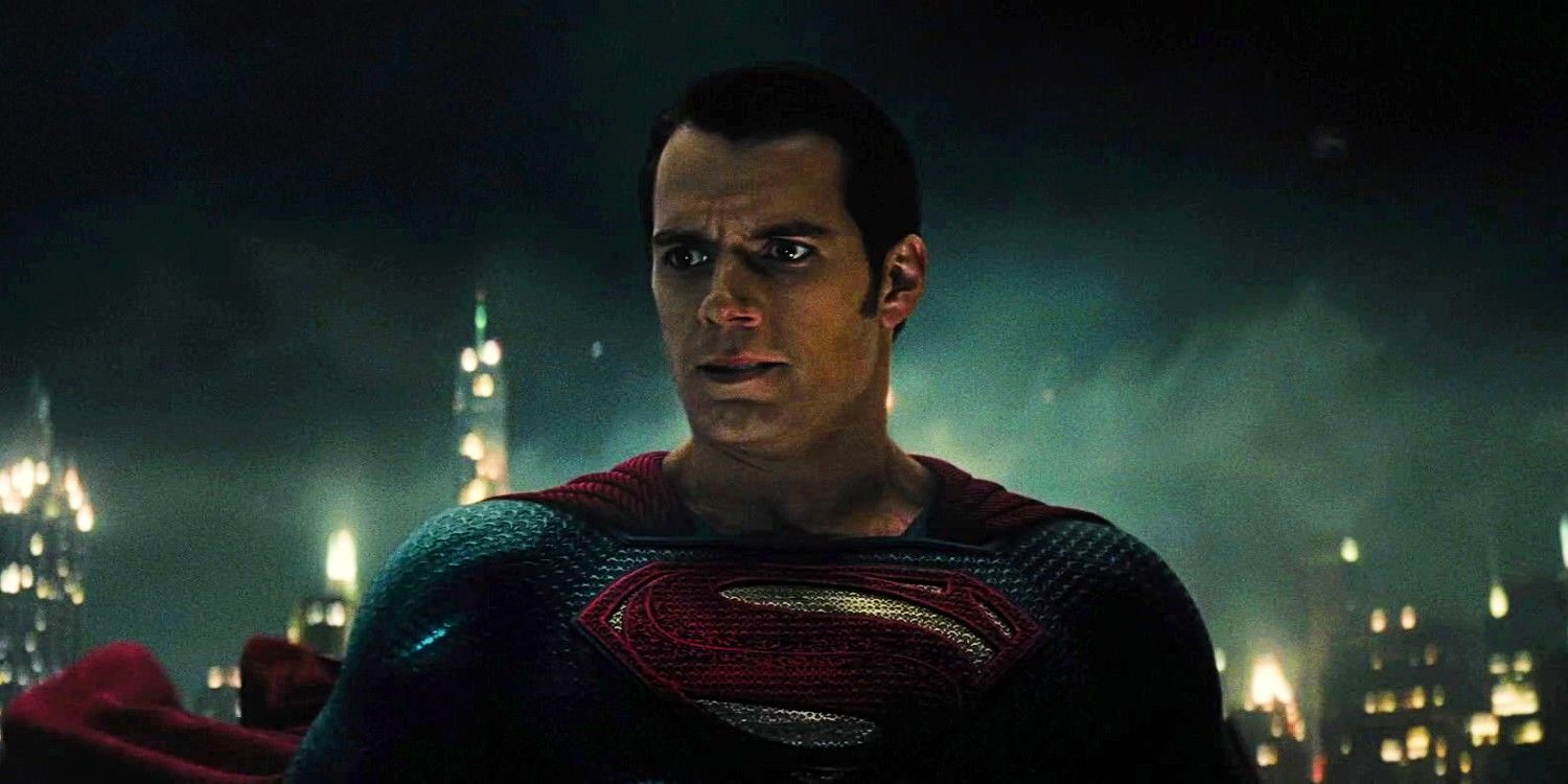 Henry Cavill As Superman in Batman V Superman Dawn of Justice looking troubled