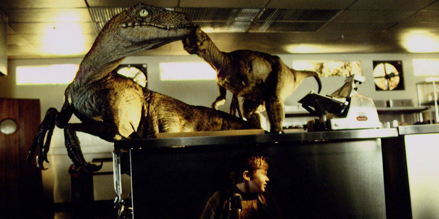 Velociraptor Jurassic Park Kitchen velociraptor-jurassic-park-kitchen