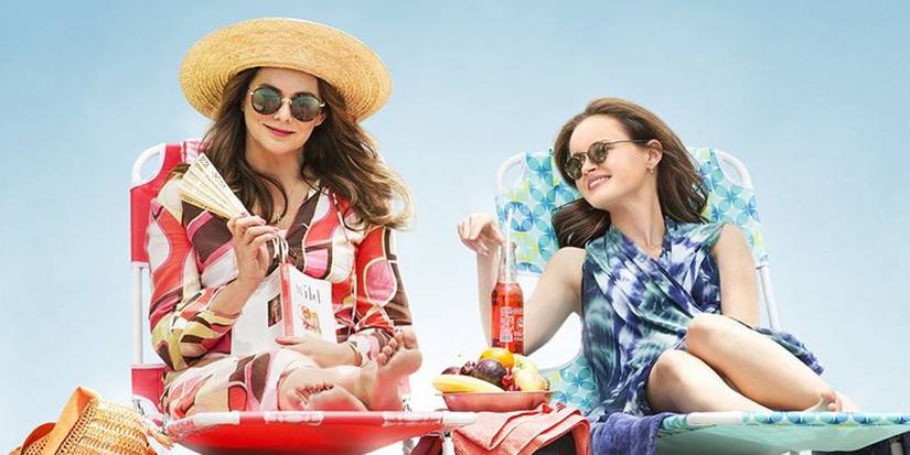 Lorelai and Rory on pool loungers in Gilmore Girls A Year in the Life episode 3, Summer