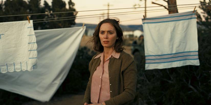 Emily Blunt como Kitty em Oppenheimer