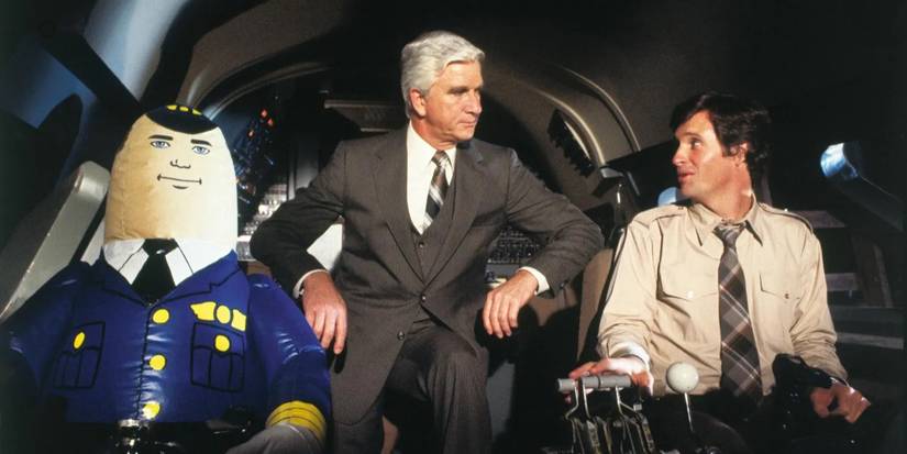 Leslie Nielsen e Robert Hays em Airplane!