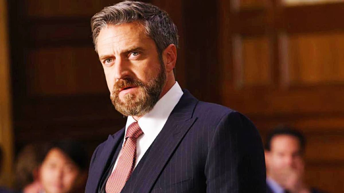 Why ADA Barba Really Left Law & Order: SVU Why ADA Barba Really Left Law & Order: SVU