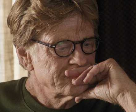 Robert Redford's Final Gift To The Western Genre, Dark Winds, Is A Work Of Genius 1 Robert Redford as Bill Bryson in A Walk in the Woods Looking at the Computer