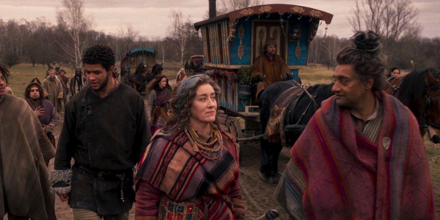 Perrin walks with the Tuatha'an in The Wheel of Time season 1.