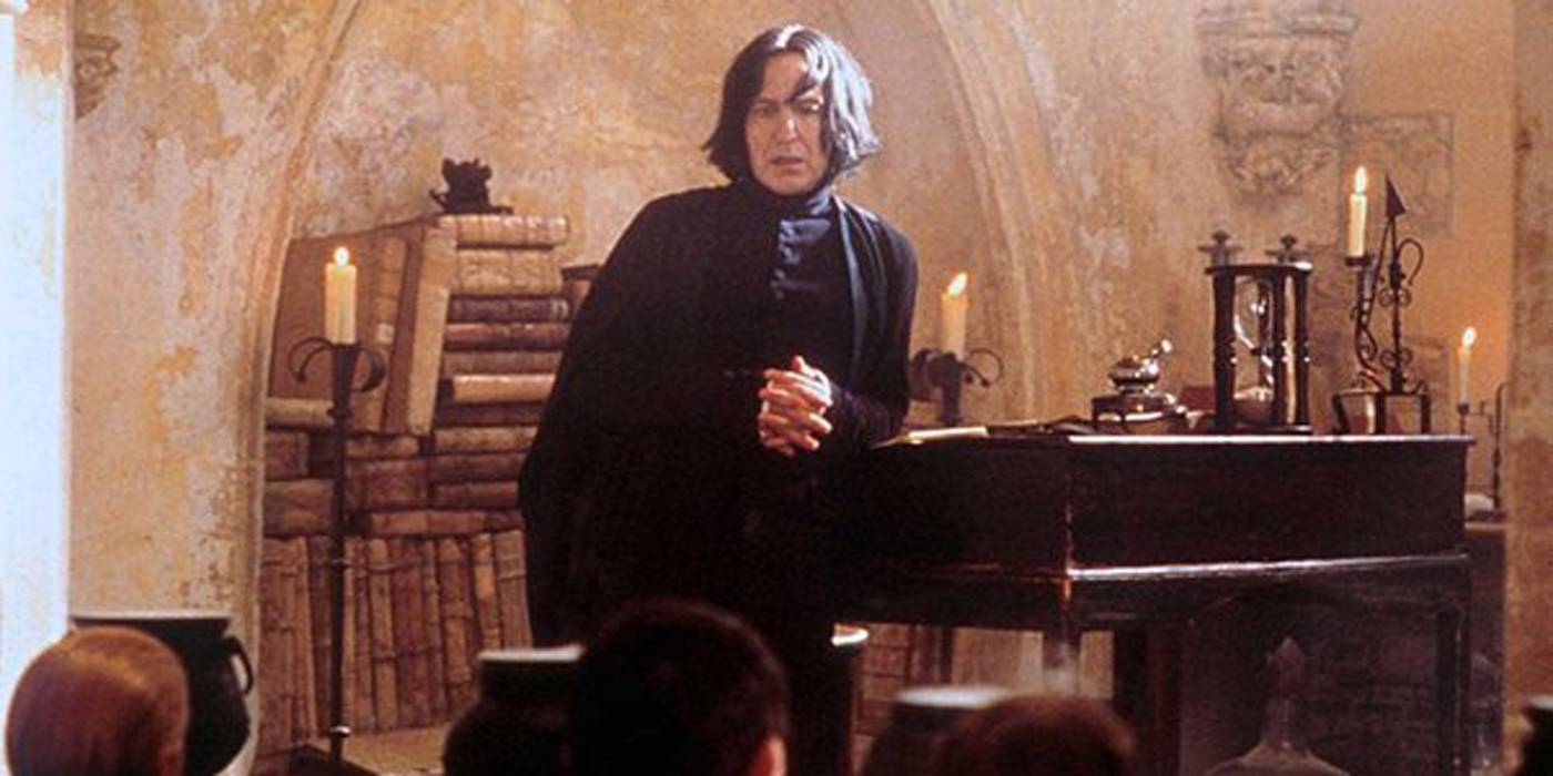 Dumbledore Class Was Dumbledore The First Person Snape Killed In Harry Potter? It's ...