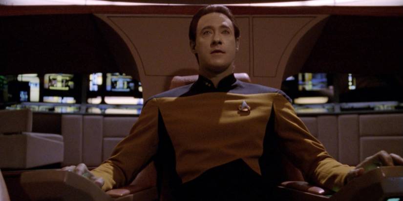 Every Time Data Commands A Starship In Star Trek: TNG