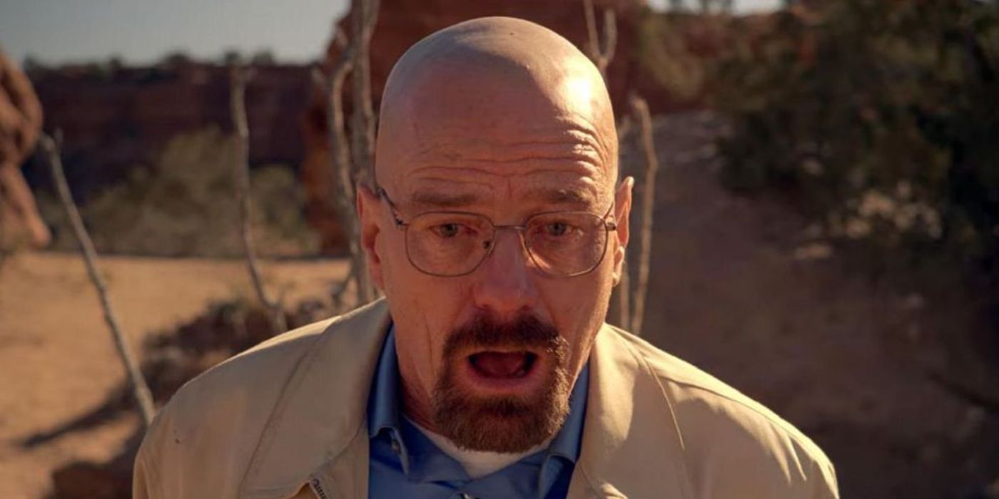 Bryan Cranston luce devastado como Walter White en Breaking Bad