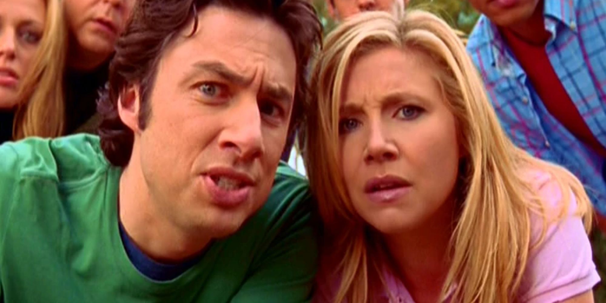 La temporada 3 de Scrubs subvirtió brillantemente un tropo romántico de comedia de situación cansado