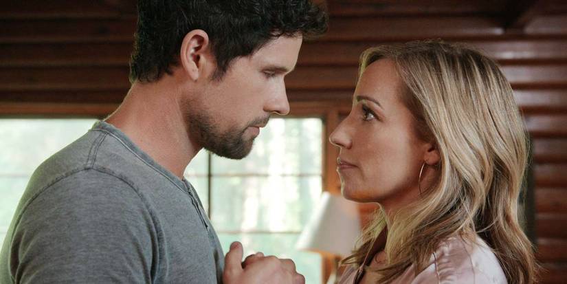 Brady and Brie in Virgin River holiday episodes