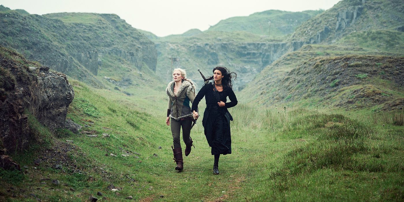 Ciri and Yennefer running in The Witcher season 3