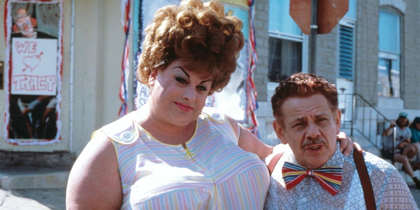 Hairspray: How John Travolta's Edna Turnblad Sets Herself Apart From ...