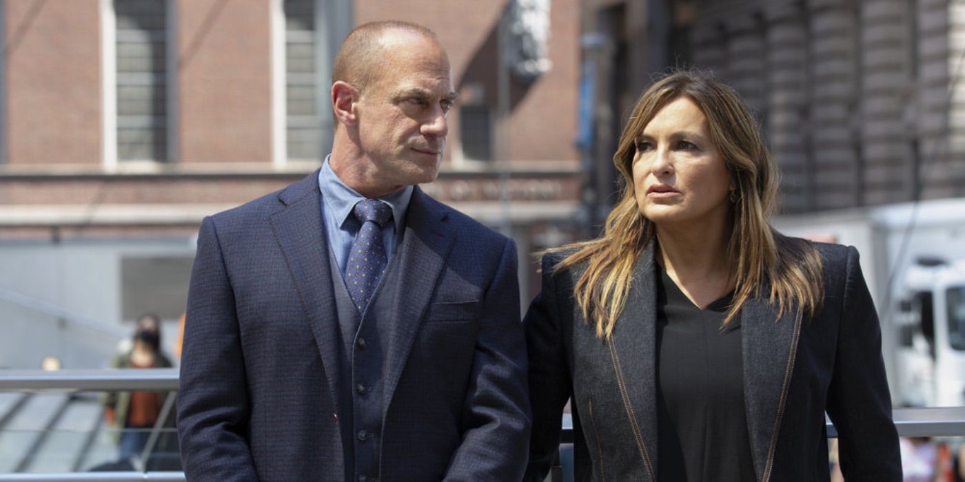 Benson and Stabler in Law and Order: Organized Crime walking down the street together