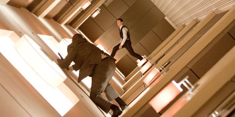 Inception Moving Hallway Scene Just 2 Directors Are Responsible For 6 Of The 21st Century's Best Sci ...