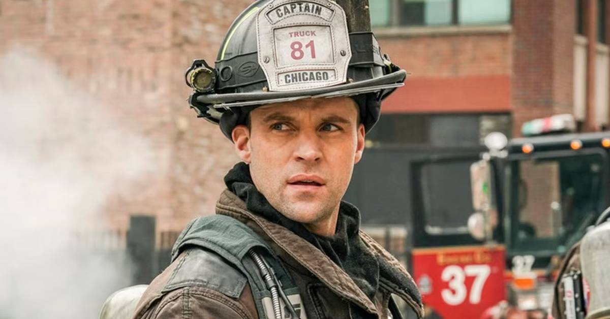 Casey Is Back In New Chicago Fire Season 12 Set Photos