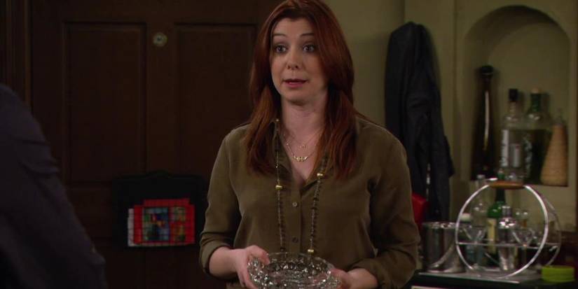 Lily holding an ashtray in how i met your mother