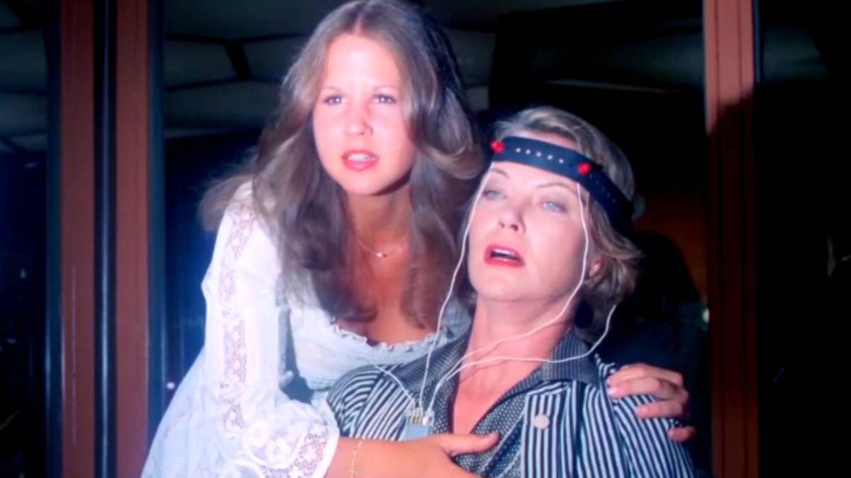 Porno neytrofillar Lezbiyenlar kokrak uchlarini yalaydilar