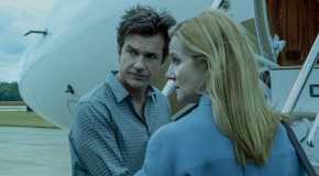 Jason Bateman and Laura Linney as Marty and Wendy Byrde getting on a plane in Ozark