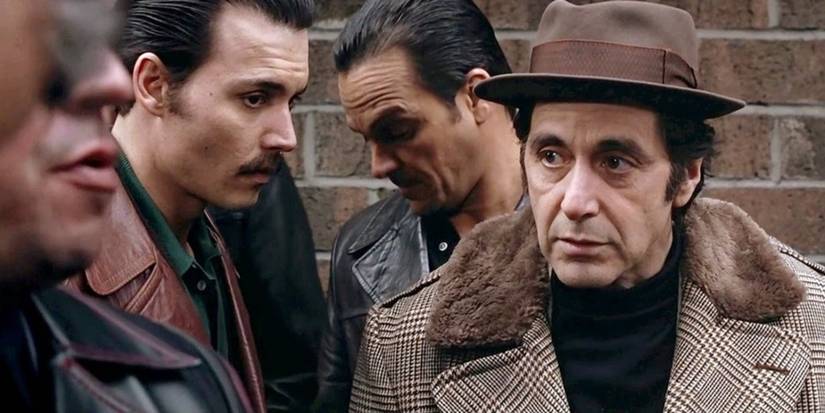 Lefty (Al Pacino) with his gang outside in Donnie Brasco