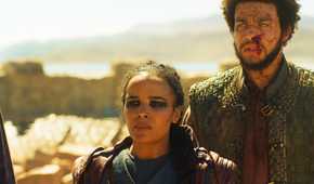 Nynaeve and Perrin looking bloody and worn at the end of the Wheel of Time season 2 finale