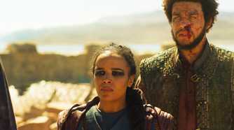 Nynaeve and Perrin looking bloody and worn at the end of the Wheel of Time season 2 finale