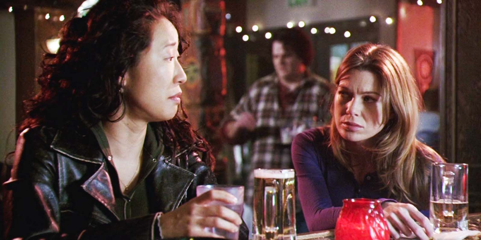 Sandra Oh as Cristina Yang and Ellen Pompeo as Meredith Grey in Grey's Anatomy S2 ep 1