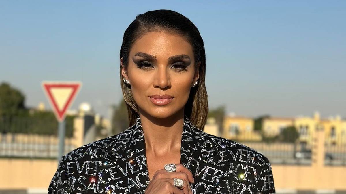 Dubai Bling Zeina Khoury's Age, Job, Instagram & More