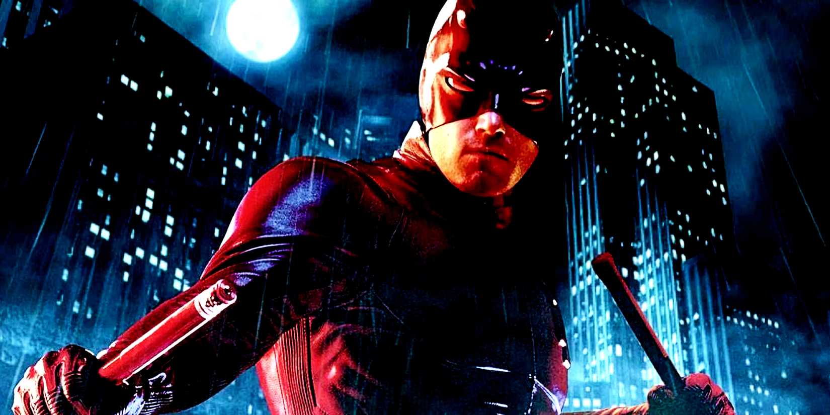Ben Affleck em traje de filme promocional de Daredevil 2003