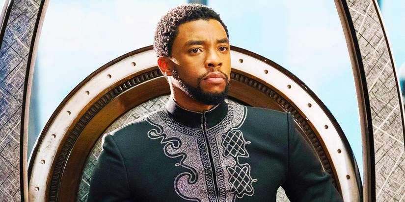 Chadwick Boseman como T'Challa em Pantera Negra