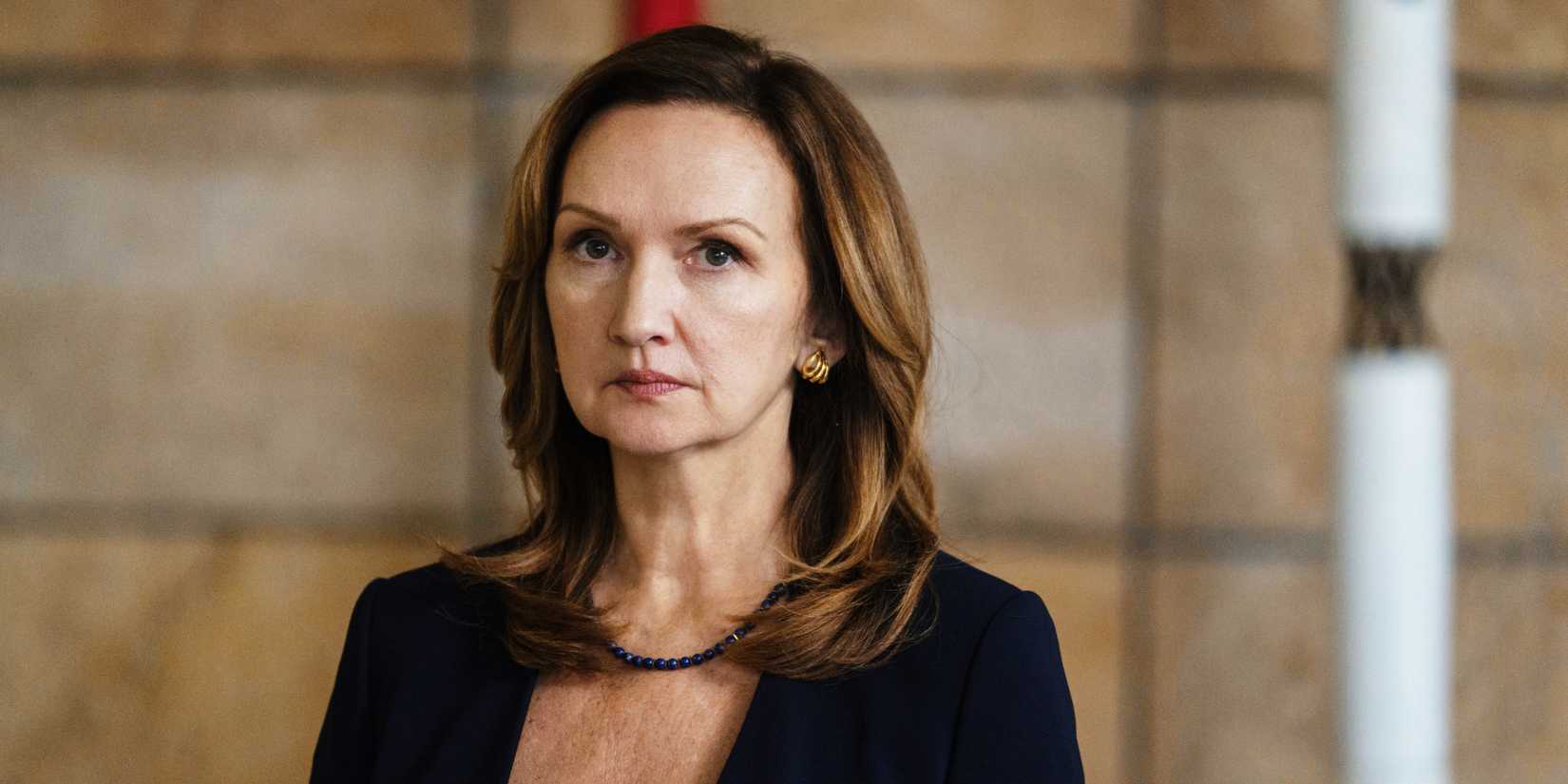 Svetlana Efremova como Irina Morozova em For All Mankind