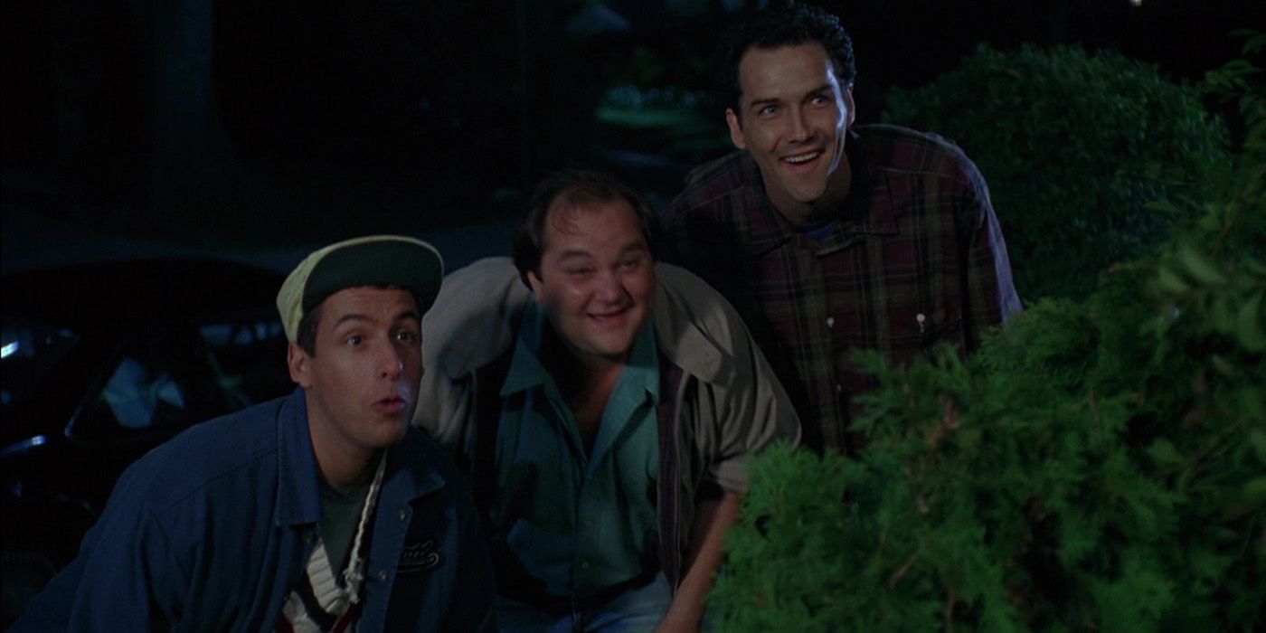 Frank e Jack escondidos nos arbustos com Billy Madison