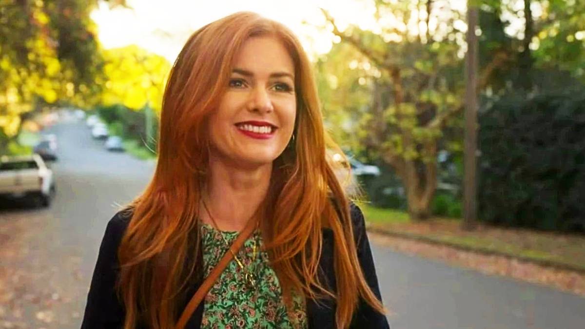Wolf Like Me Season 3 Gets Cautious Update From Isla Fisher