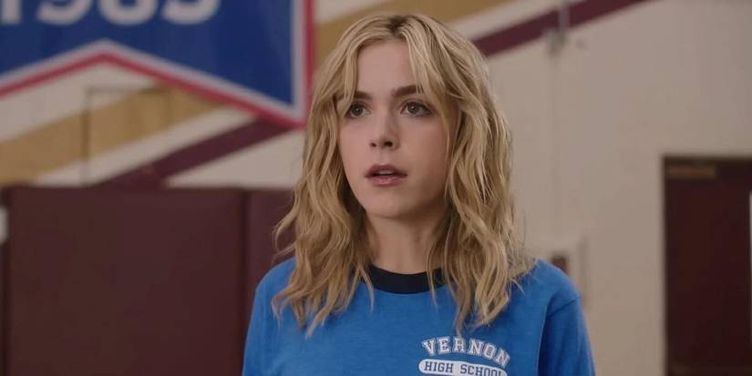 Kiernan Shipka as Jamie looking surprised in Totally Killer.