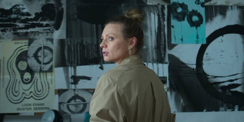 Magdalena Boczarska in Hold Tight.