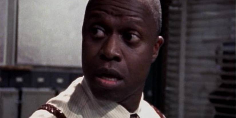 Pembleton (Andre Braugher) looking worried in Homicide Life on the Street