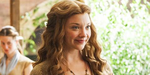 Margaery Tyrell (Natalie Dormer) smiles coyly in Game of Thrones