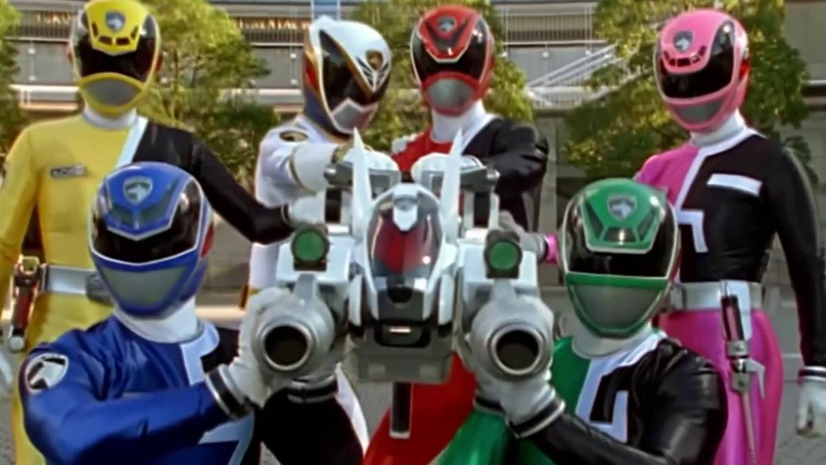 Power Rangers' RIC 3.0 Unveils the Franchise's Mind-Blowing Future Weaponry
