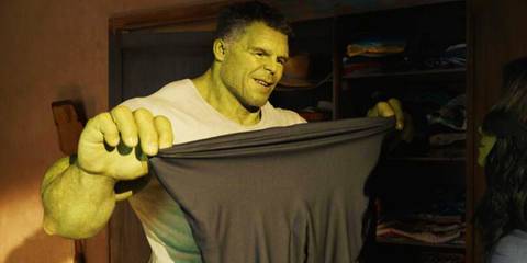Smart Hulk demonstrating spandex in She-Hulk Attorney at Law