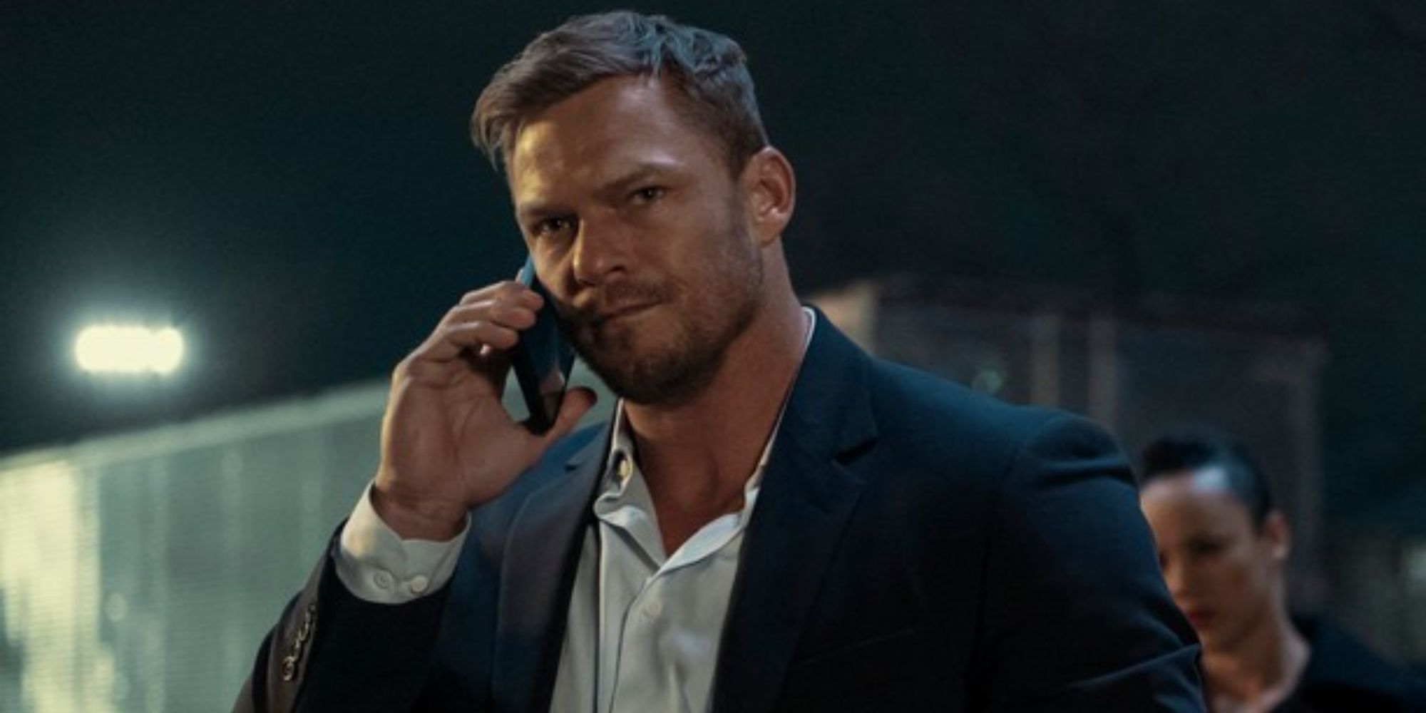 How Tall Alan Ritchson Is (& What Height Jack Reacher Is Supposed To Be)