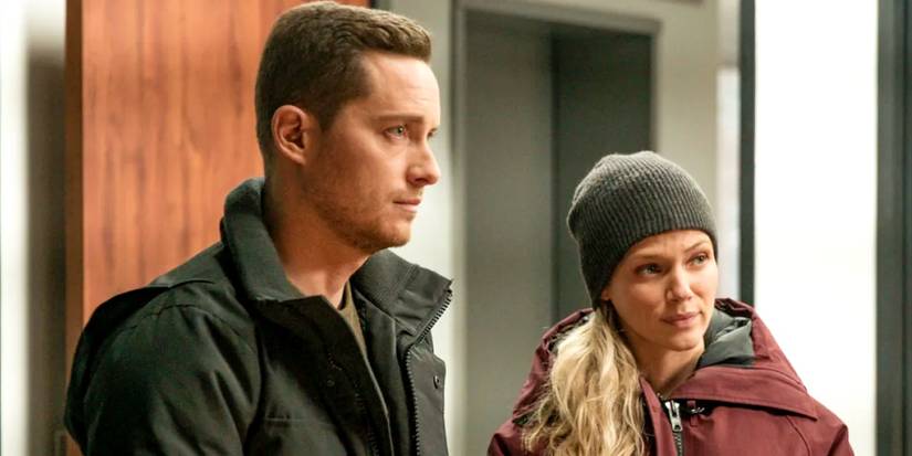 Hailey Upton and Jay Halstead next to each other in Chicago PD