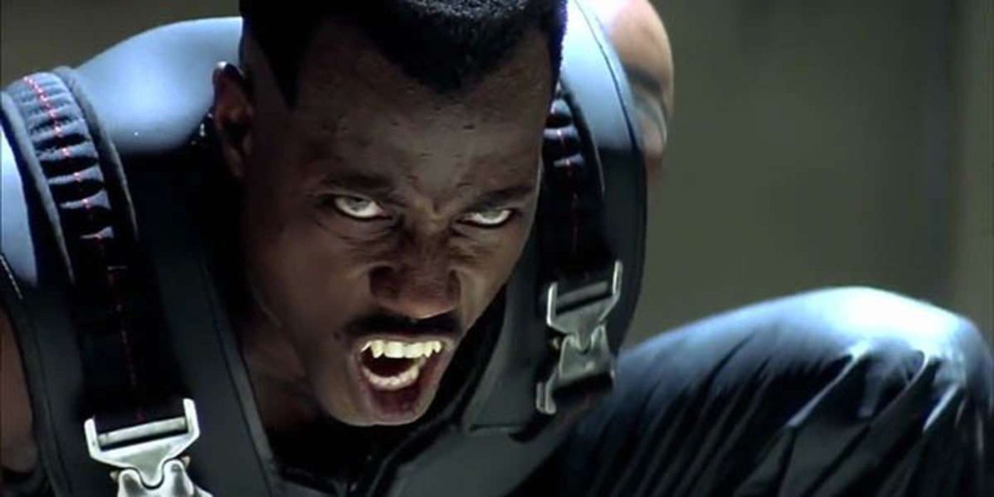 Wesley Snipes as Blade roars with his fangs exposed in Blade's climax.