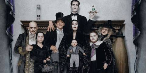 Addams Family Values Summary, Trailer, Cast, Where to Watch and More
