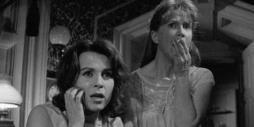 Eleanor and Theo in The Haunting