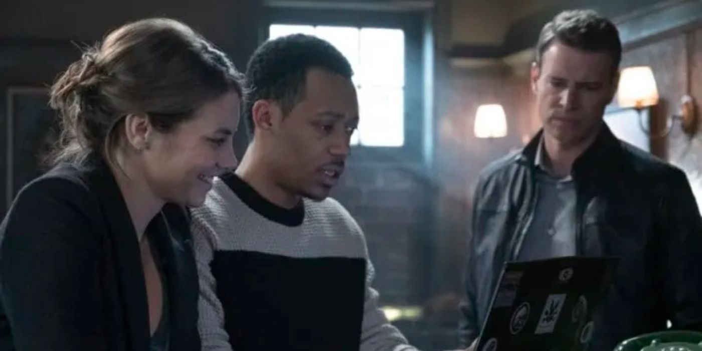 Frankie (Lauren Cohan), Will (Scott Foley), and Standish (Tyler James Williams) looking at a computer in the Whiskey Cavalier finale.