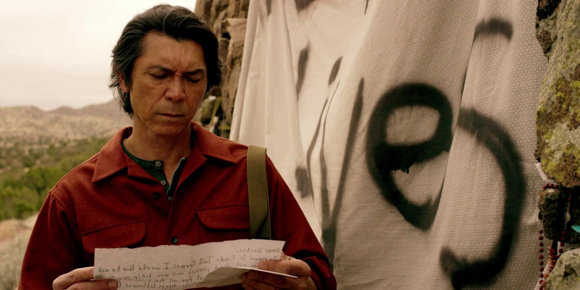 Henry Standing Bear (Lou Diamond Phillips) in Longmire season 4 episode 4