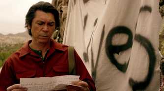Henry Standing Bear (Lou Diamond Phillips) in Longmire season 4 episode 4
